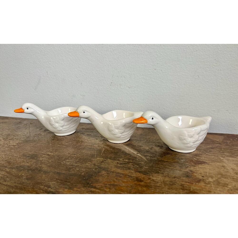 Vintage White Porcelain Duck Egg Cups, Set of 3 | Vintage Kitchenware Dining